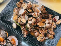 -老东镇啤酒屋海鲜加工·蒸汽海鲜·海鲜烧烤(台东店)