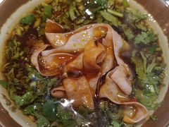 -伍师兄市井火锅(东部星悦天地店)
