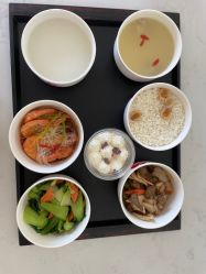 -爱陪伴一对一月子中心(融侨店)