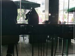 -星巴克臻选(深圳皇庭广场分店)