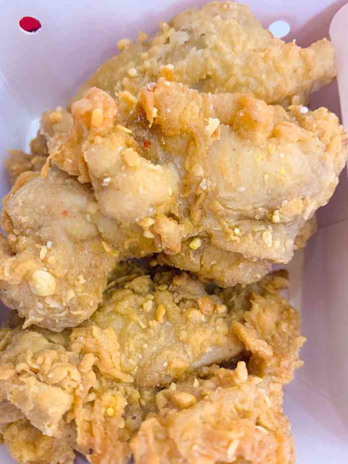 吴美丽芝士鸡腿-"太好吃了!鸡肉非常嫩,小麻花也很脆,是那.