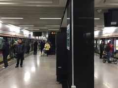 -常熟路(地铁站)