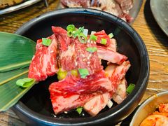 -鑫釜山海鲜烧烤(鑫丰国际店)