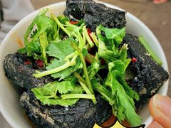 -黑色经典臭豆腐·湖南特产(步行街店)
