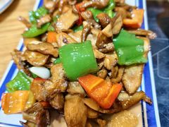 爆炒牛肝菌-妈妈的味道(和顺古镇店)