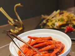 砂锅煨凤爪-海派悦庭·海胆烧麦·新融合菜(凯德广场店)