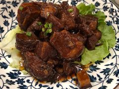 红烧小肉-小实惠嘉(威海路店)
