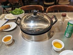 -胡须佬鸡煲四季火锅店(石厦西村直营店)