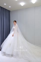 -MISS MIA 婚纱品牌馆