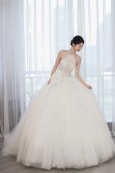 -台湾蔡美月婚纱租赁