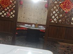 -人民公社铁锅炖·东北菜(卫国道店)