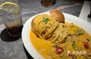 Bread Tomato Cream Pasta