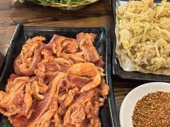 -韩风烤牛肉冷面店