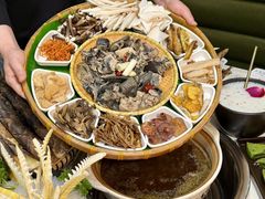-土连锅·现熬养生汤锅(梁家巷店)