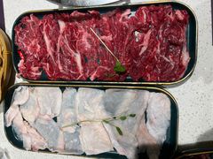 吊龙-牛村来人潮汕牛肉火锅(西单店)