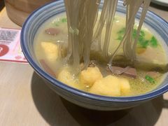 金陵鸭血粉丝汤-弄堂小笼包(天津南开大悦城店)