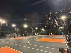 -洛克公园·篮球·足球(三林店)