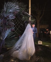 -艾米丽婚纱礼服