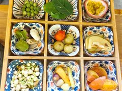 -花菇朵·云山雀 ll 野生菌锅·野果酸汤·精品滇菜(万柳店)