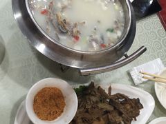 -杨记小骨头羊杂馆(南五马路店)