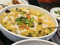 -鸭绿江海鲜烧烤大排档(杏林街店)