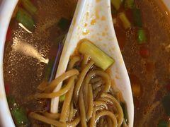 臊子荞麦饸饹面-陕味食族油泼面·小炒盖码面(双榆树店)