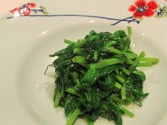 清炒豌豆尖儿-晟永興烤鸭店(五道口店)
