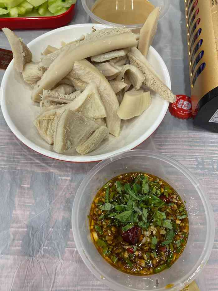 私房涮肚王记老伙夫(哈西店)-"[薄荷]环境: 97慕名很久.