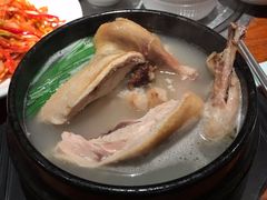 -萨拉伯尔(燕莎友谊商城店)