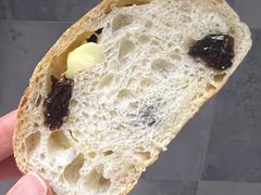 阳光青提KIRI乳酪恰巴塔-PAOPAO Bakery&Café(港汇店)