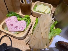 -独食火锅·半米屋台(直营总店)