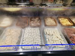 -牛里牛气· 榴莲海鲜鲜牛肉自助火锅·烤肉(横岗店)