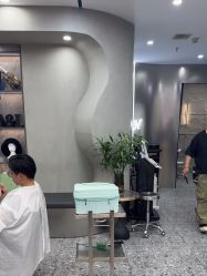 -A&L salon