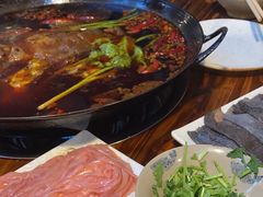 -六公里老火锅(总店)