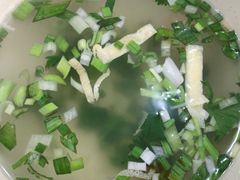 -佬钱湾仔(衣裳街店)