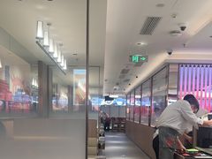 -海底捞火锅(杭州庆春路夜宵主题店)