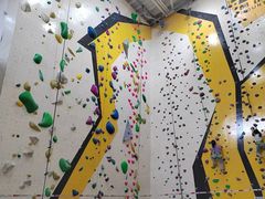 -问山MountQuest攀岩馆