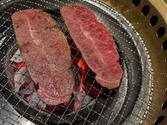 -山川小町·极番烧肉(新地假日广场店)