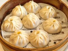 蟹粉小笼包-馋三尺蟹粉小笼(人民广场店)