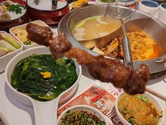 -左庭右院鲜牛肉火锅(金山万达店)