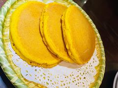 玉米面贴饼子-黑土印象菜馆(三元桥店)