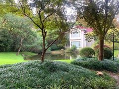 -上海怡沁园度假酒店