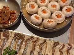 -草家酱蟹炭火烤肉店(珲春南路一店)