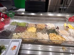 -成都你六姐·牛肉冒菜(信泰中心商场店)