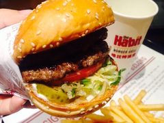 -The Habit Burger Grill 哈比特汉堡(爱琴海店)
