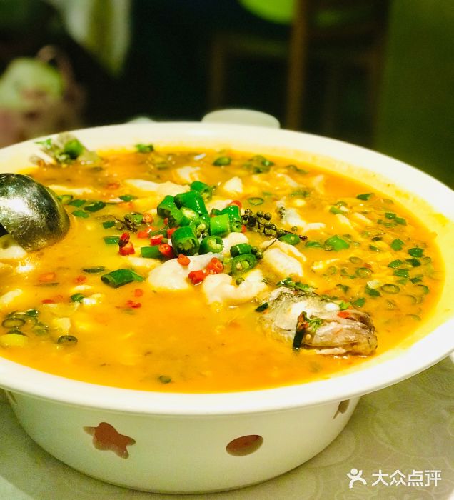 川味堂·四川豆花(八卦岭店)鲜椒豆花鲈鱼图片