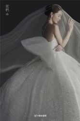 -至臻微拉婚纱摄影