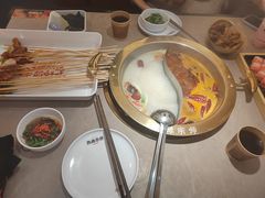 -热辣宗师·串串火锅(万达金街店)