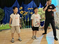 -猴有戏教育戏剧·音乐剧·主持口才·演讲朗诵辩论(环球港华师大校区)