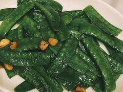 蒜片炒荷兰豆-莆田餐厅PUTIEN(三里屯店)